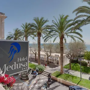 hotel-medusa.hotelitalianriviera.com/